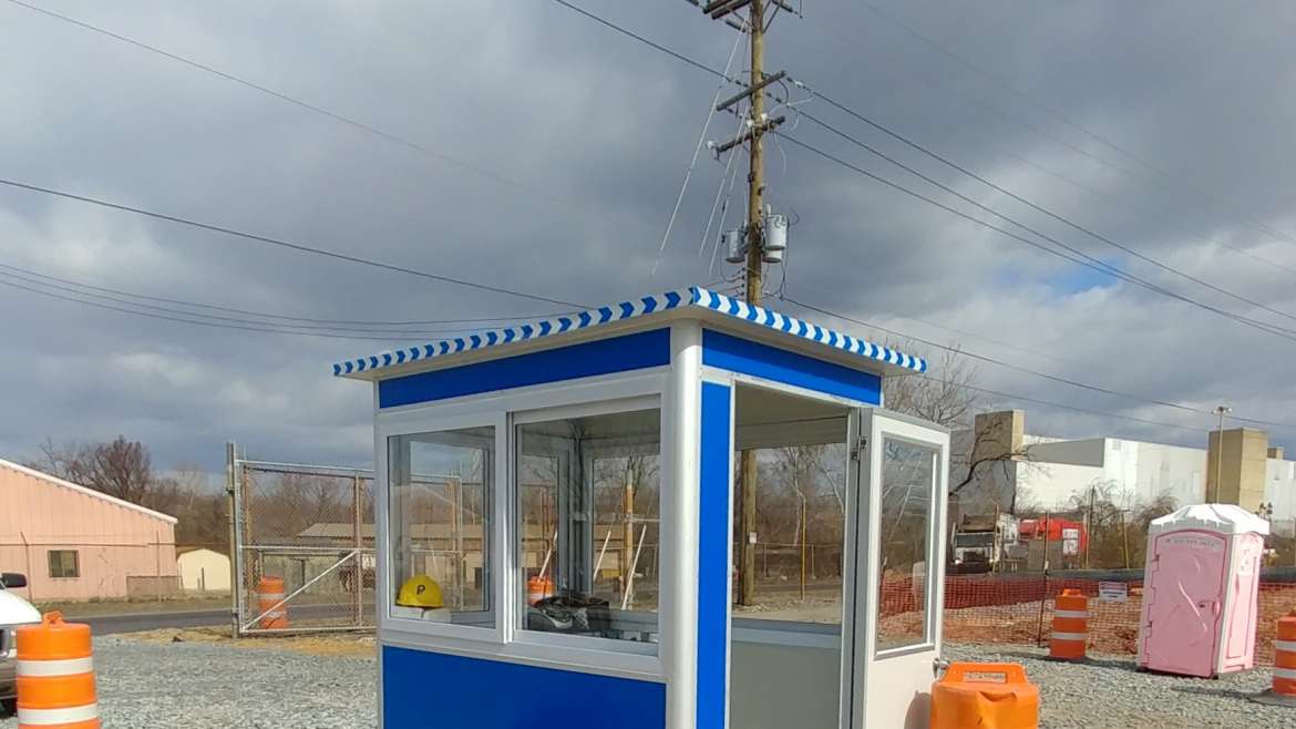 4x6 Construction Site Booth in Washington, DC with Baseboard Heaters, Sliding Windows, and Swing Door