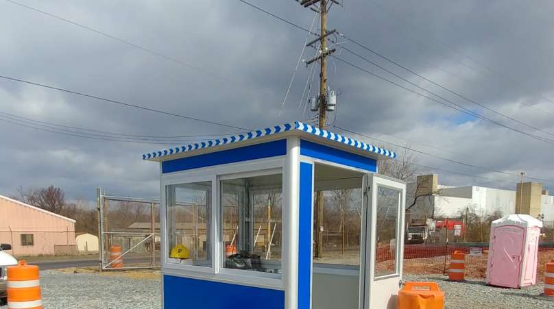 4x6 Construction Site Booth in Washington, DC with Baseboard Heaters, Sliding Windows, and Swing Door