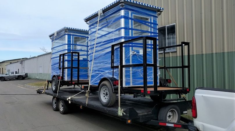 delivery-of-premanufactured-booths-for-construction